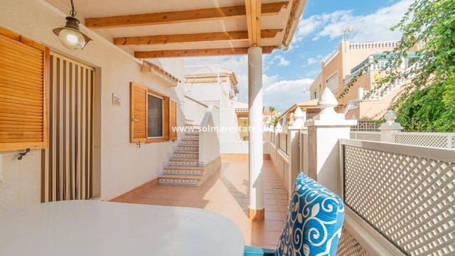5 bedroom Townhouse for sale in Playa Flamenca, Orihuela with pool - € 240,000 (Ref: 10036253)