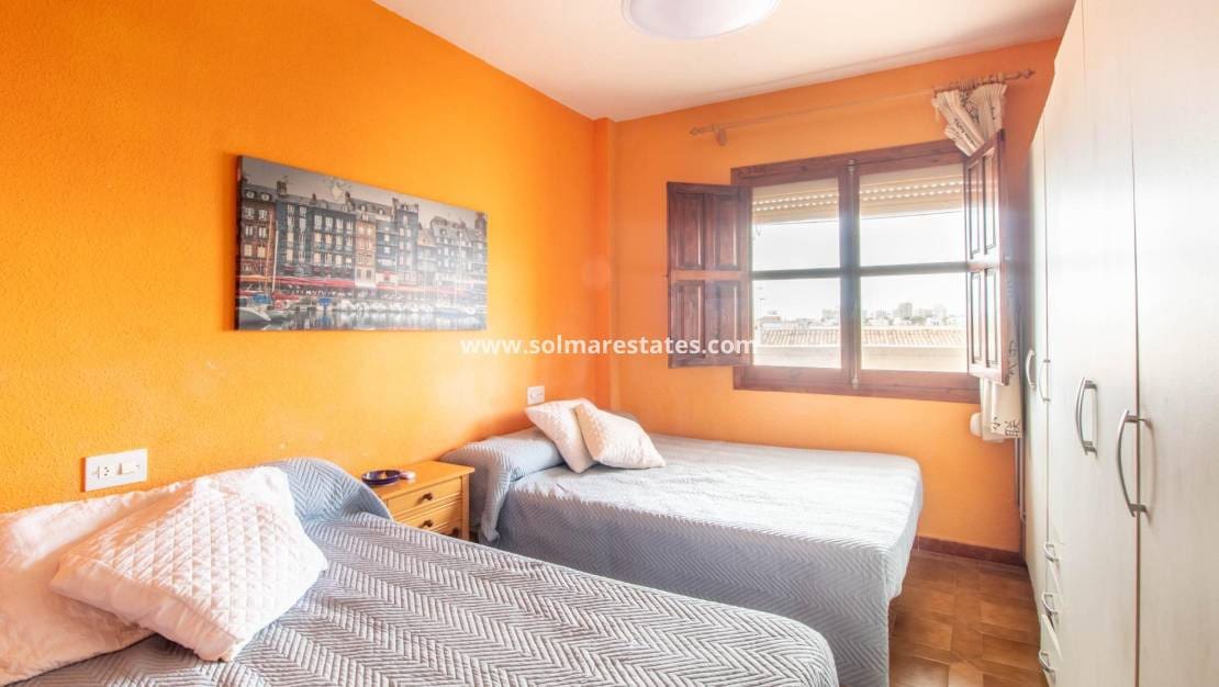 1 soverom Leilighet til salgs i Cabo Roig - € 125 000 (Ref: 10039144)