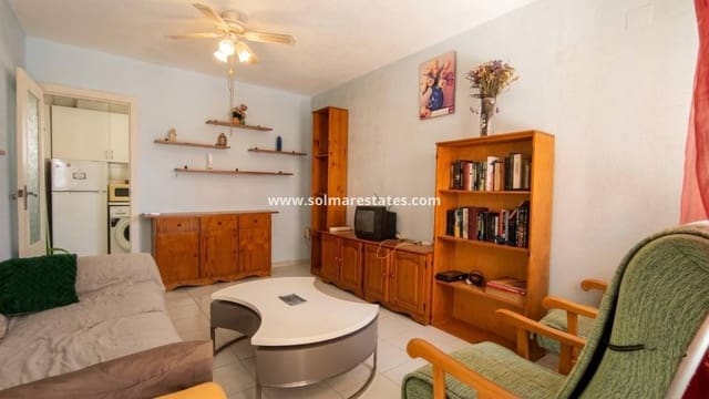 2 slaapkamer Bungalow te koop in Los Balcones met zwembad - € 130.000 (Ref: 10039314)