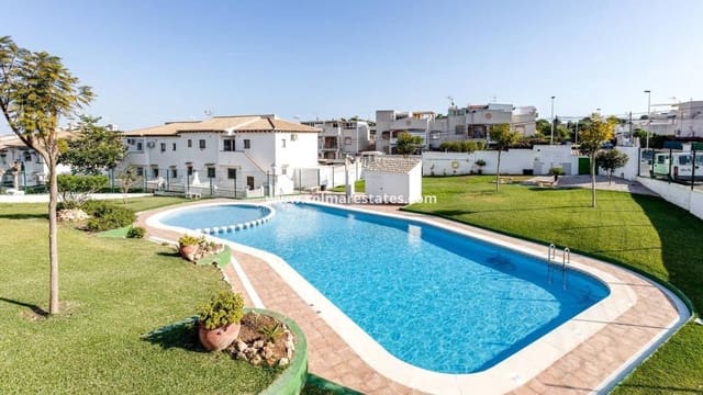 2 slaapkamer Bungalow te koop in Los Balcones met zwembad - € 130.000 (Ref: 10039314)