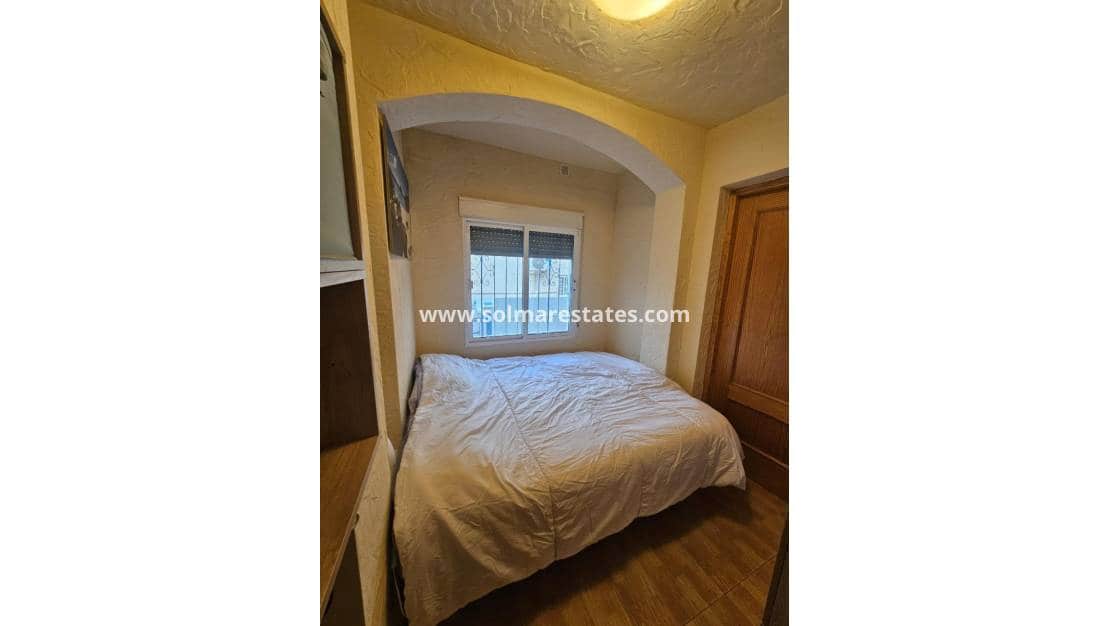 2 bedroom Apartment for sale in Los Balcones with pool - € 115,000 (Ref: 10040250)