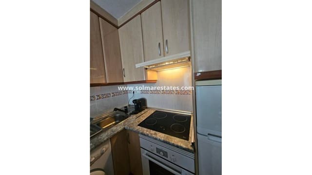 Apartamento de 2 habitaciones en Los Balcones en venta con piscina - 115.000 € (Ref: 10040250)