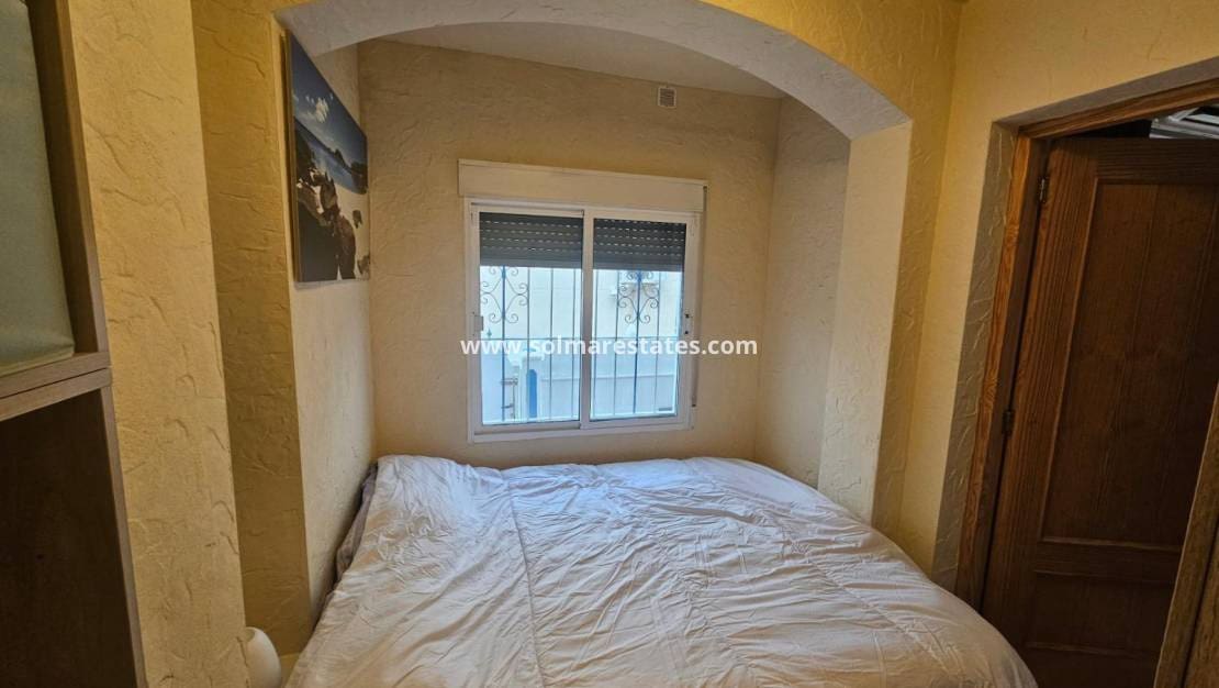 2 bedroom Apartment for sale in Los Balcones with pool - € 115,000 (Ref: 10040250)