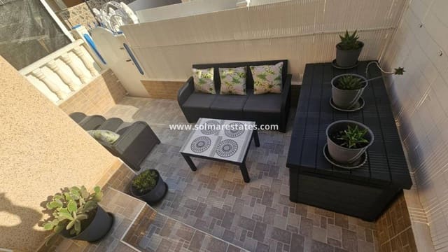 Apartamento de 2 habitaciones en Los Balcones en venta con piscina - 115.000 € (Ref: 10040250)