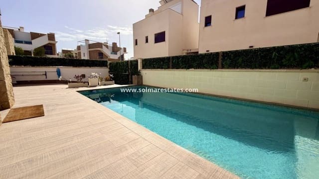 3 quarto Moradia Geminada para venda em Doña Pepa, Rojales - 472 000 € (Ref: 10042000)