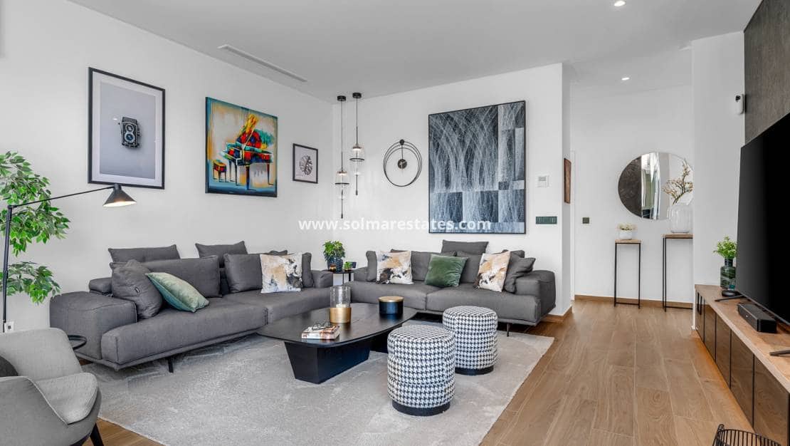 3 camera da letto Villa in vendita in Benijofar con piscina - 599.000 € (Rif: 10042001)