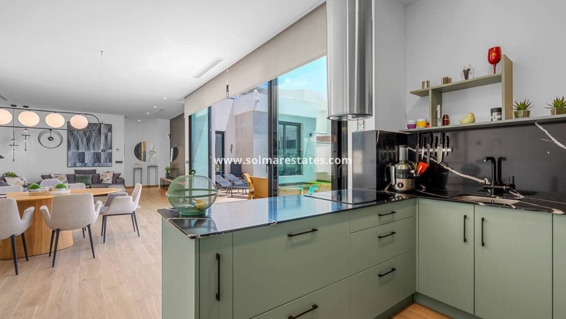 3 camera da letto Villa in vendita in Benijofar con piscina - 599.000 € (Rif: 10042001)