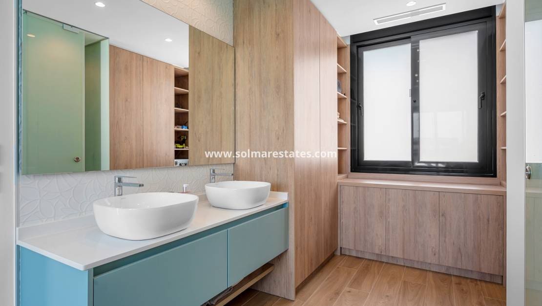 3 camera da letto Villa in vendita in Benijofar con piscina - 599.000 € (Rif: 10042001)