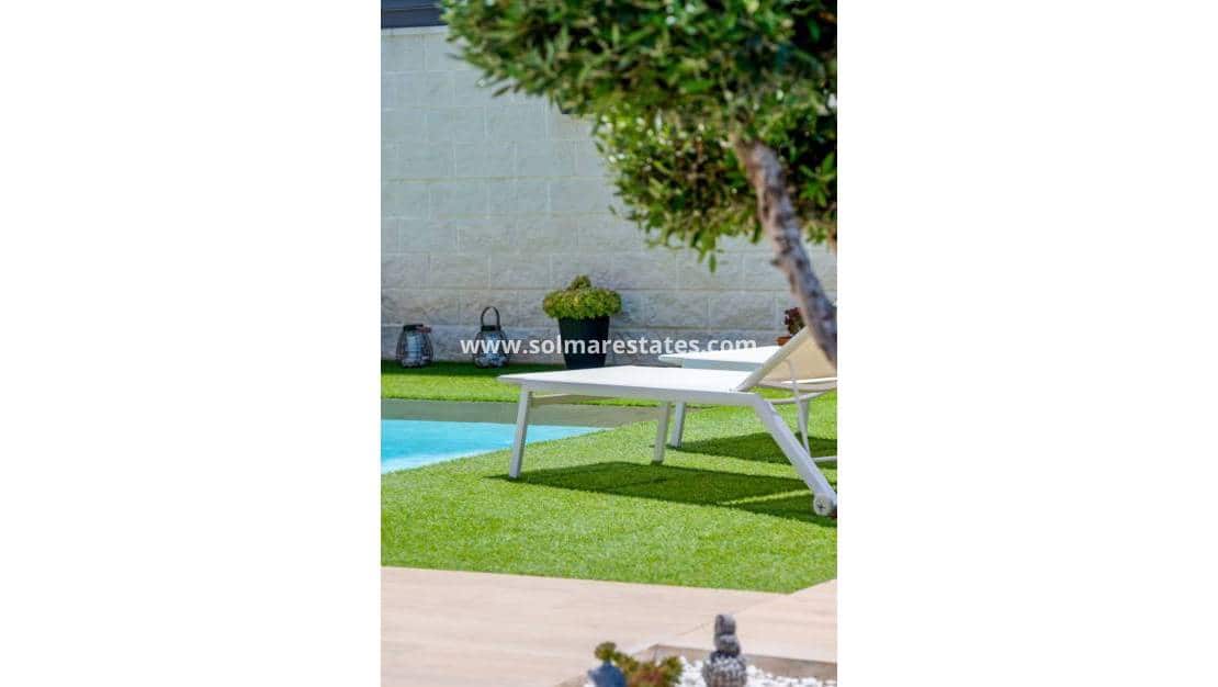 3 camera da letto Villa in vendita in Benijofar con piscina - 599.000 € (Rif: 10042001)