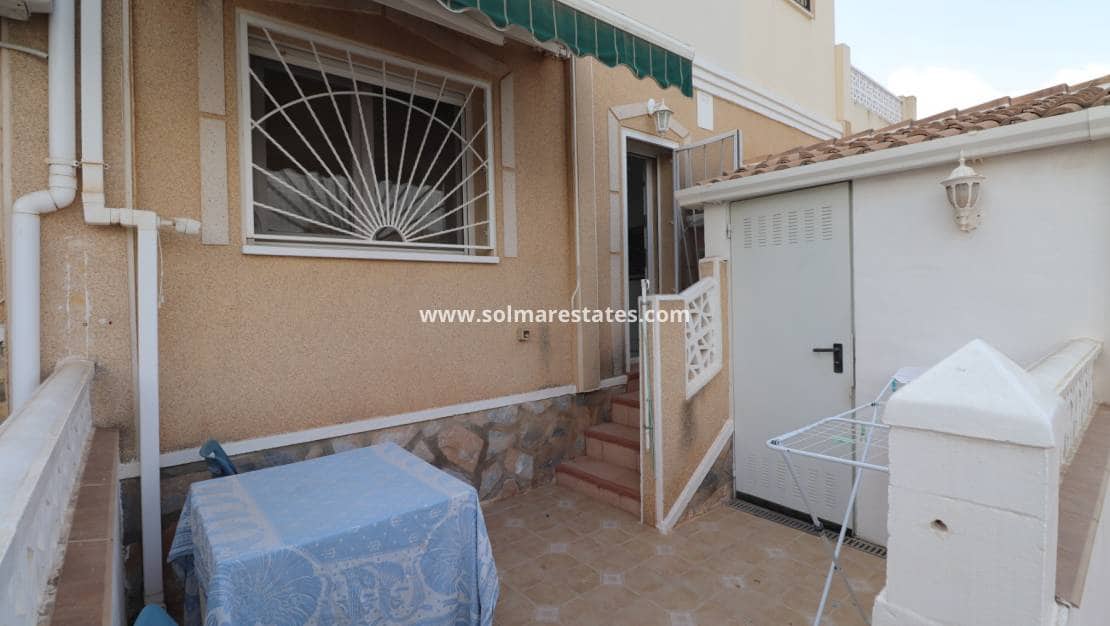 2 soverom Hus til salgs i Ciudad Quesada med svømmebasseng - € 205 000 (Ref: 10042002)