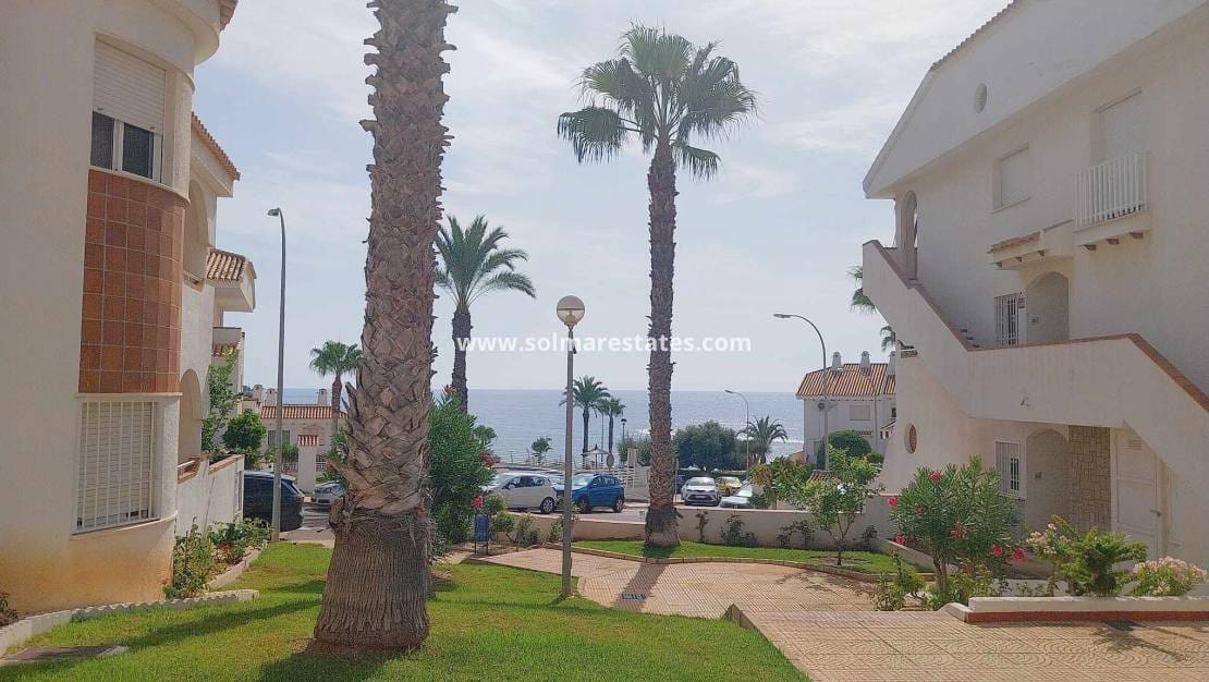 1 soveværelse Lejlighed til salg i Cabo Roig med swimmingpool - € 149.950 (Ref: 10042003)