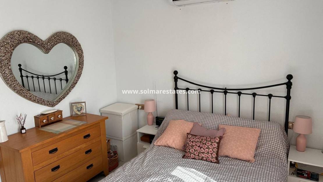 2 chambre Maison de Ville à vendre à Cabo Roig avec piscine - 269 000 € (Ref: 10042005)
