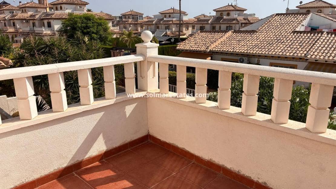 2 chambre Maison de Ville à vendre à Cabo Roig avec piscine - 269 000 € (Ref: 10042005)
