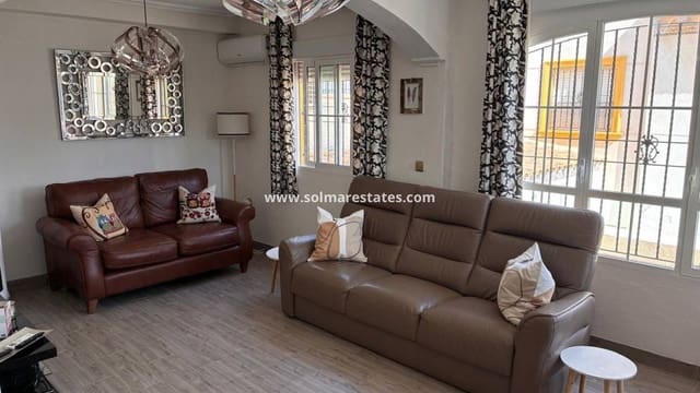 2 soveværelse Byhus til salg i Cabo Roig, Orihuela med swimmingpool - € 269.000 (Ref: 10042005)