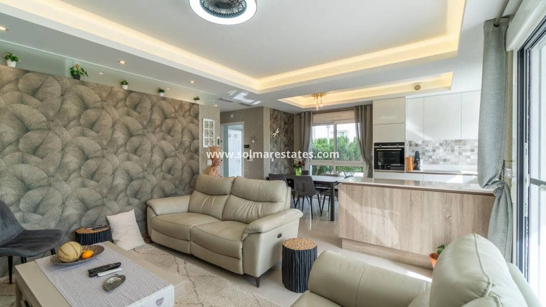 2 sovrum Lägenhet till salu i Dona Pepa med pool - 325 000 € (Ref: 10043602)