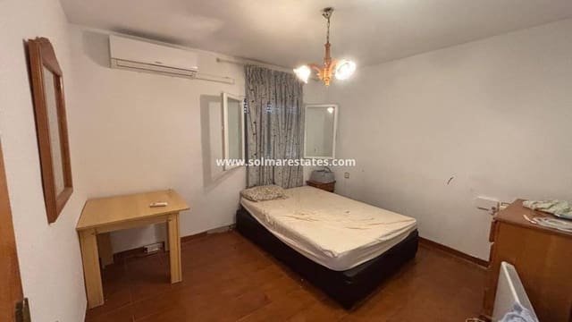 2 slaapkamer Appartement te koop in El Chaparral, Torrevieja met zwembad - € 99.900 (Ref: 10043603)