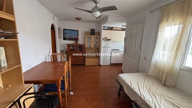 2 slaapkamer Appartement te koop in El Chaparral, Torrevieja met zwembad - € 99.900 (Ref: 10043603)