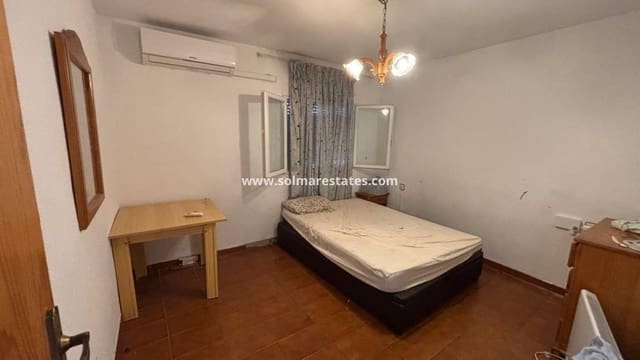 2 slaapkamer Appartement te koop in El Chaparral, Torrevieja met zwembad - € 99.900 (Ref: 10043603)
