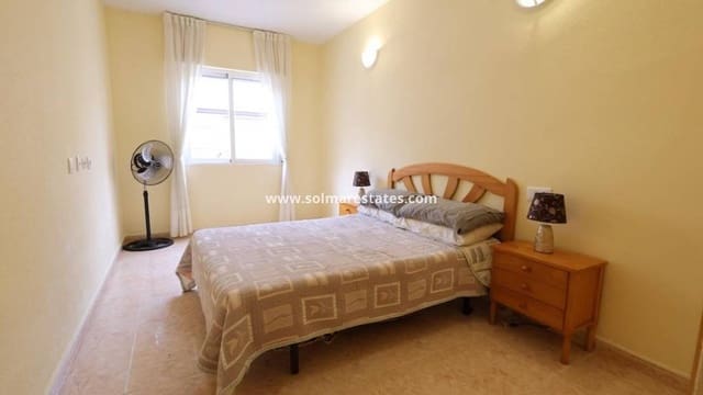 2 makuuhuone Huoneisto myytävänä paikassa Parque de las Naciones, Torrevieja mukana uima-altaan - 134 000 € (Ref: 10044089)