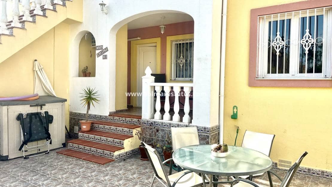 2 slaapkamer Appartement te koop in La Zenia met zwembad - € 189.000 (Ref: 10045474)