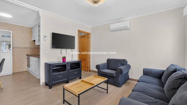 3 chambre Maison de Ville à vendre à El Chaparral - La Siesta - La Torreta, Torrevieja avec piscine - 199 000 € (Ref: 10054489)
