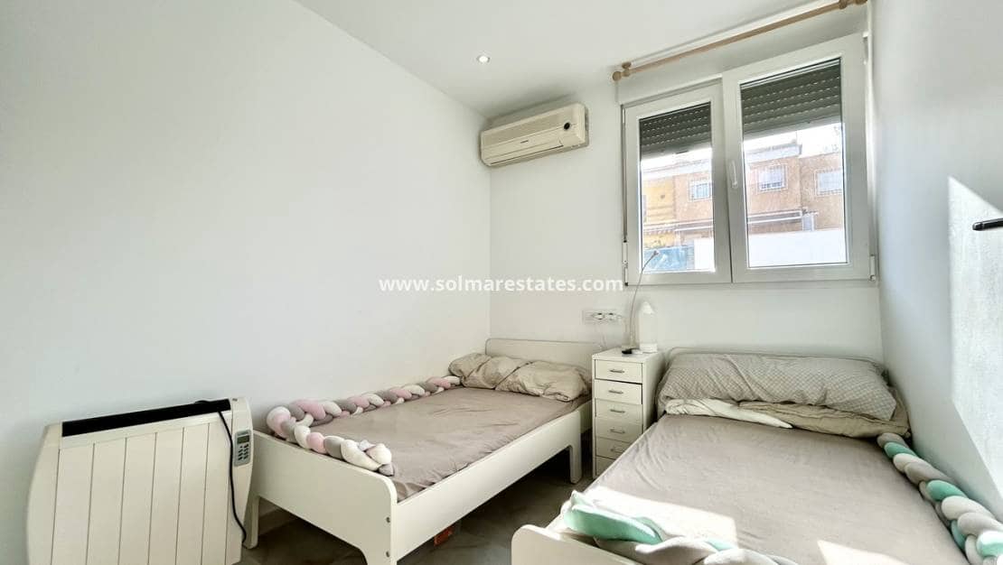 3 sypialnia Dom na sprzedaż w Los Balcones - 210 000 € (Ref: 10057356)