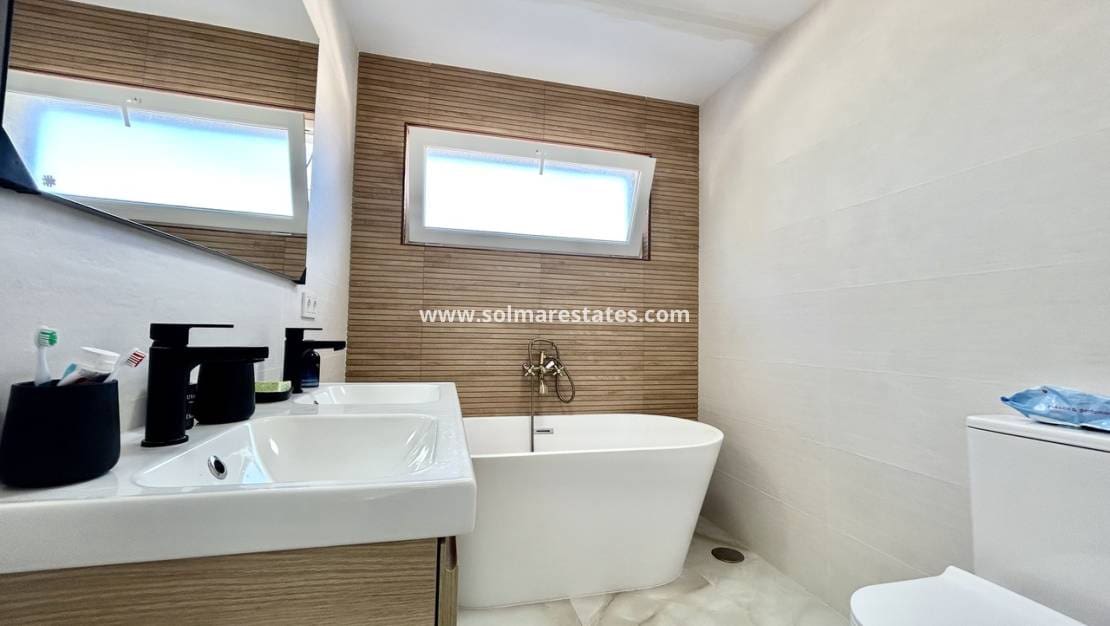 3 sypialnia Dom na sprzedaż w Los Balcones - 210 000 € (Ref: 10057356)