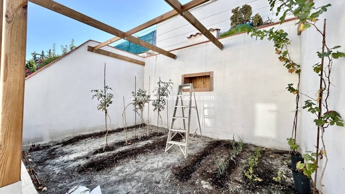 3 sypialnia Dom na sprzedaż w Los Balcones - 210 000 € (Ref: 10057356)