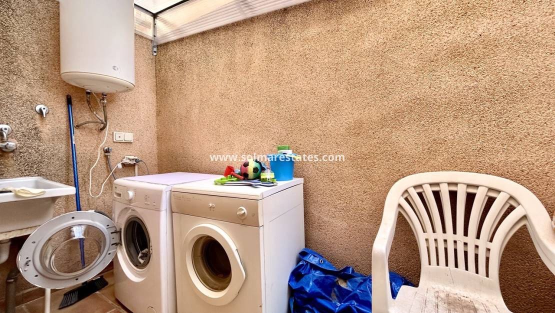 3 quarto Casa em Banda para venda em La Zenia com piscina - 199 900 € (Ref: 10057357)