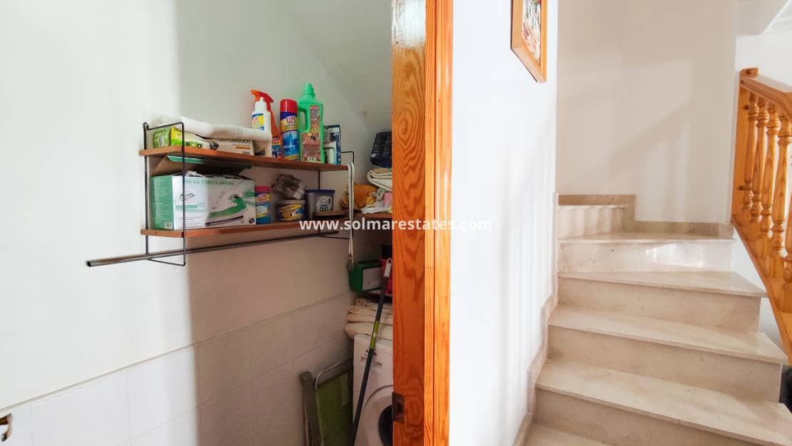 2 soveværelse Byhus til salg i Playa Flamenca med swimmingpool - € 229.900 (Ref: 10057358)
