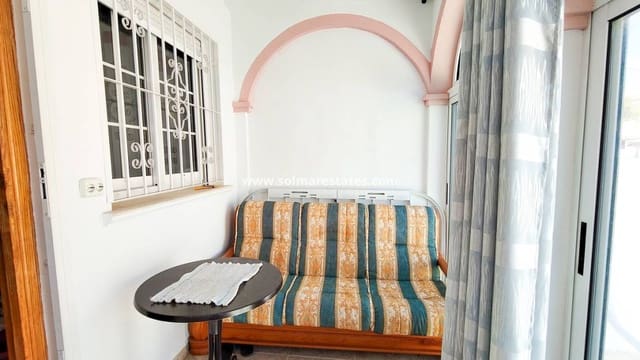 2 soveværelse Byhus til salg i Playa Flamenca, Orihuela med swimmingpool - € 229.900 (Ref: 10057358)