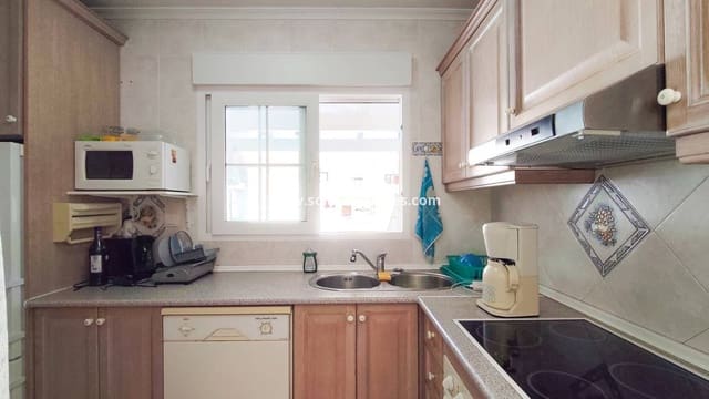 2 soveværelse Byhus til salg i Playa Flamenca, Orihuela med swimmingpool - € 229.900 (Ref: 10057358)