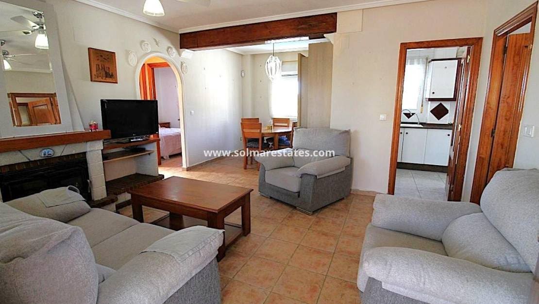 3 soveværelse Villa til salg i San Miguel de Salinas med swimmingpool - € 299.900 (Ref: 10057359)