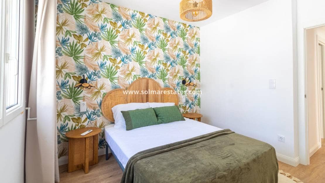 3 slaapkamer Villa te koop in Villamartin met zwembad - € 399.000 (Ref: 10060186)