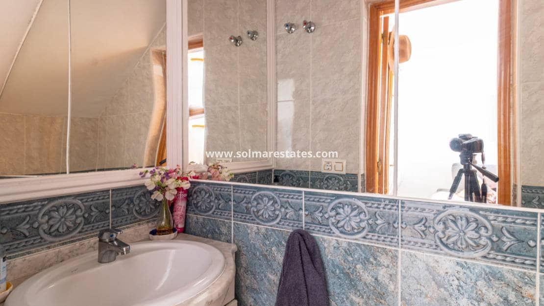 2 Zimmer Haus zu verkaufen in Cabo Roig mit Pool - 199.000 € (Ref: 10060187)