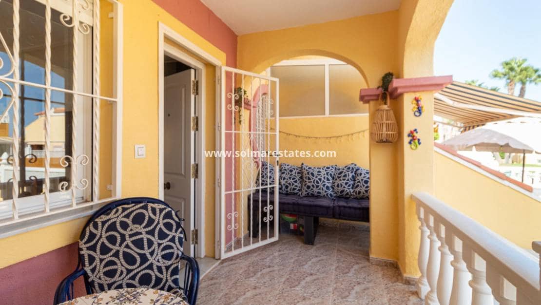 2 Zimmer Haus zu verkaufen in Cabo Roig mit Pool - 199.000 € (Ref: 10060187)