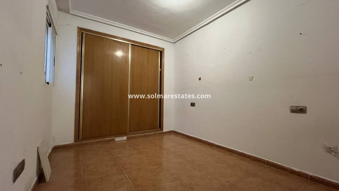 2 slaapkamer Appartement te koop in Almoradi - € 94.995 (Ref: 10060188)