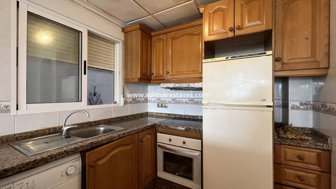2 slaapkamer Appartement te koop in Almoradi - € 94.995 (Ref: 10060188)