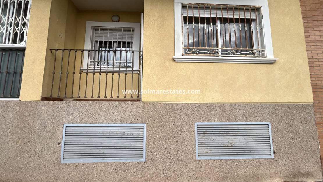 2 slaapkamer Appartement te koop in Almoradi - € 94.995 (Ref: 10060188)
