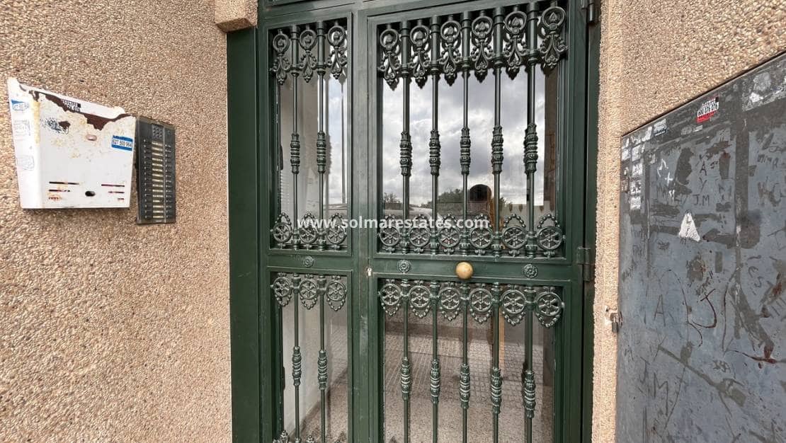 2 slaapkamer Appartement te koop in Almoradi - € 94.995 (Ref: 10060188)