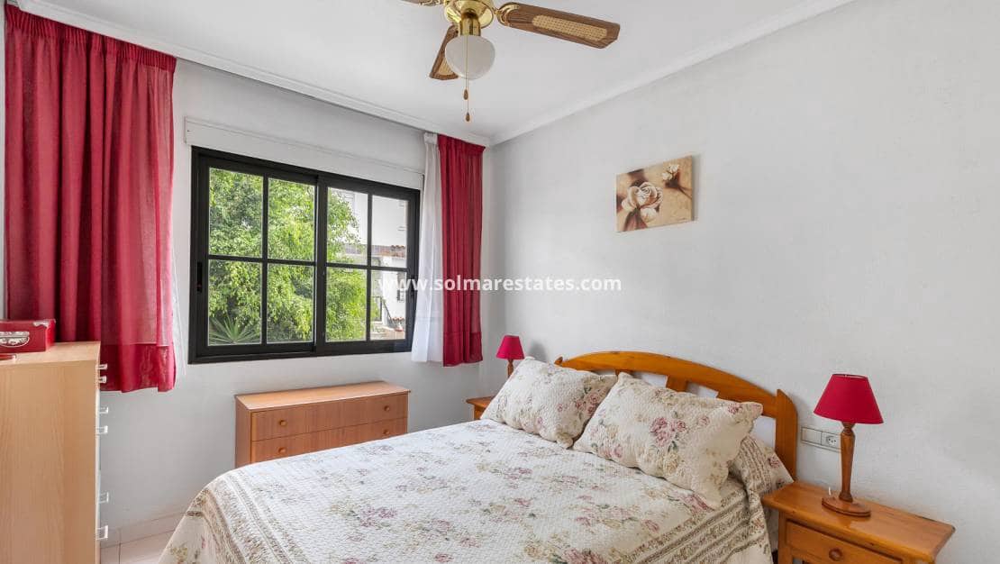 2 sypialnia Apartament na sprzedaż w Punta Prima z basenem - 169 000 € (Ref: 10060609)