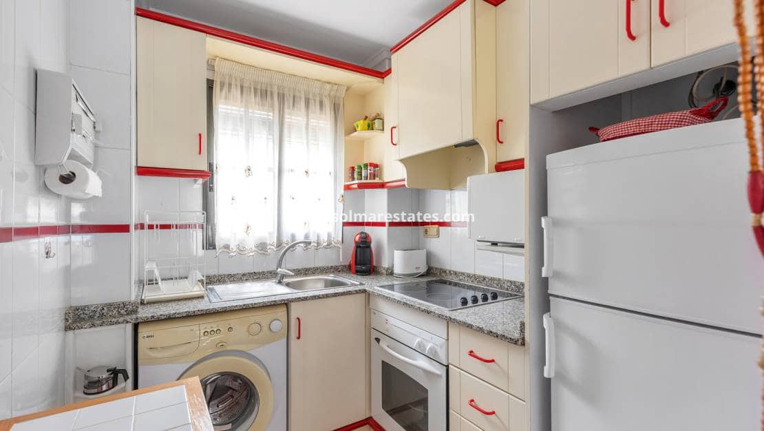 2 sypialnia Apartament na sprzedaż w Punta Prima z basenem - 169 000 € (Ref: 10060609)