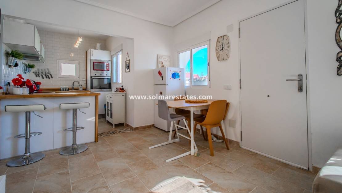 2 chambre Villa/Maison à vendre à La Marquesa avec piscine - 225 000 € (Ref: 10062323)