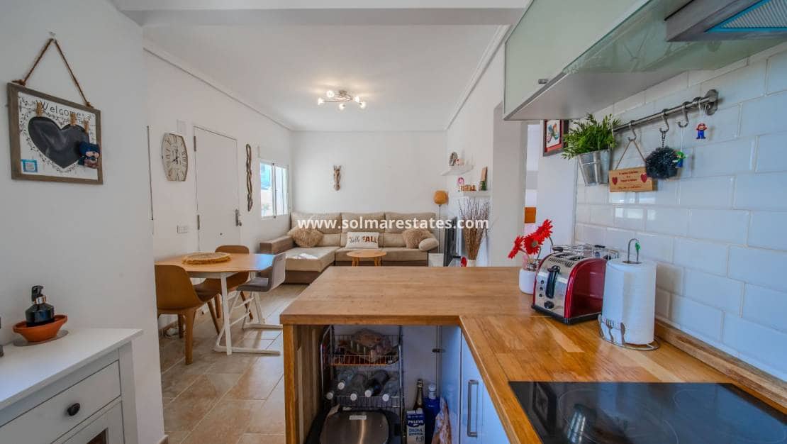 2 chambre Villa/Maison à vendre à La Marquesa avec piscine - 225 000 € (Ref: 10062323)
