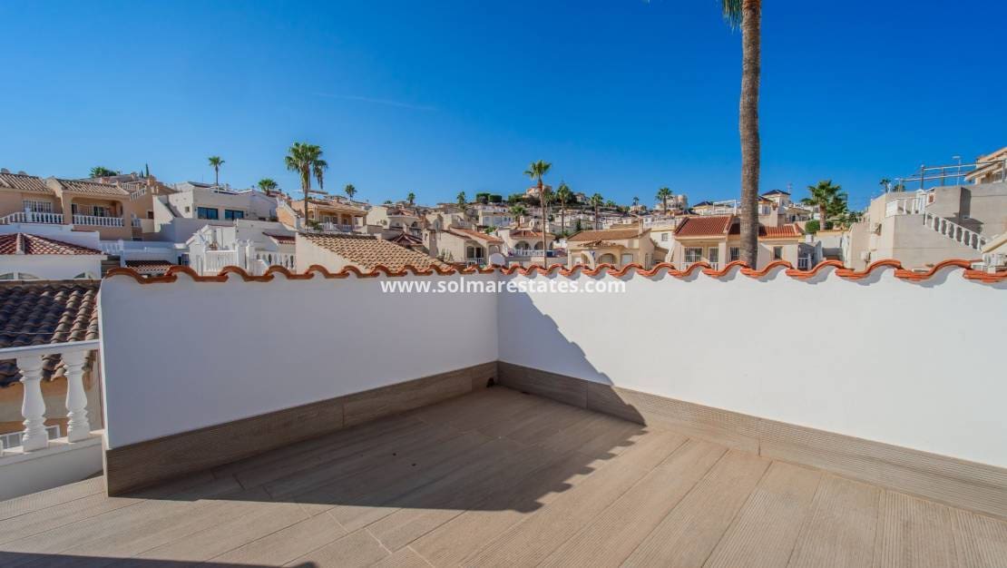 2 chambre Villa/Maison à vendre à La Marquesa avec piscine - 225 000 € (Ref: 10062323)