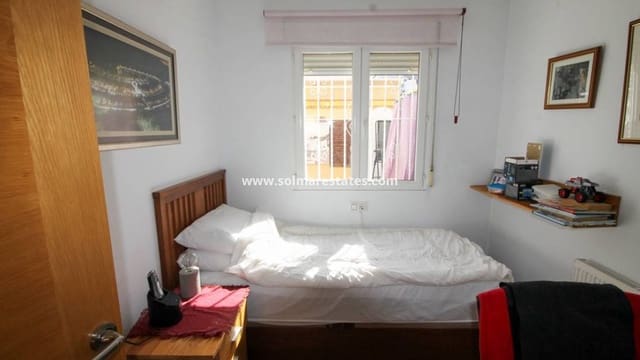 3 sypialnia Dom blizniak na sprzedaż w Villamartin, Orihuela z basenem - 255 000 € (Ref: 10062644)