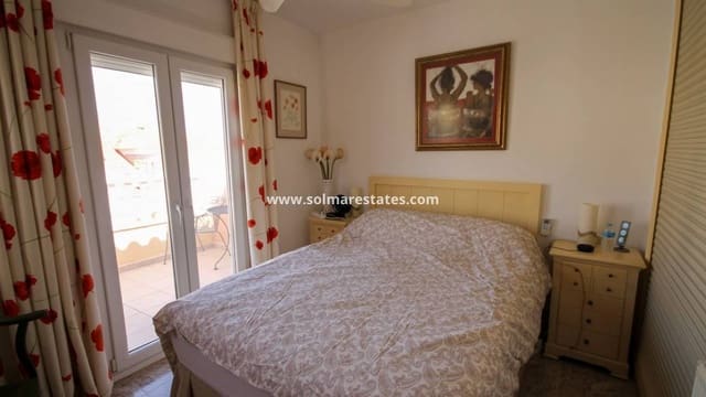 3 sypialnia Dom blizniak na sprzedaż w Villamartin, Orihuela z basenem - 255 000 € (Ref: 10062644)