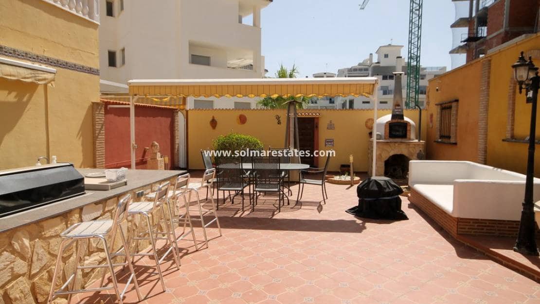 3 sypialnia Dom blizniak na sprzedaż w Villamartin z basenem - 255 000 € (Ref: 10062644)