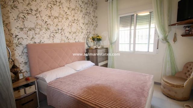 2 chambre Villa/Maison à vendre à Villamartin, Orihuela - 289 000 € (Ref: 10062645)