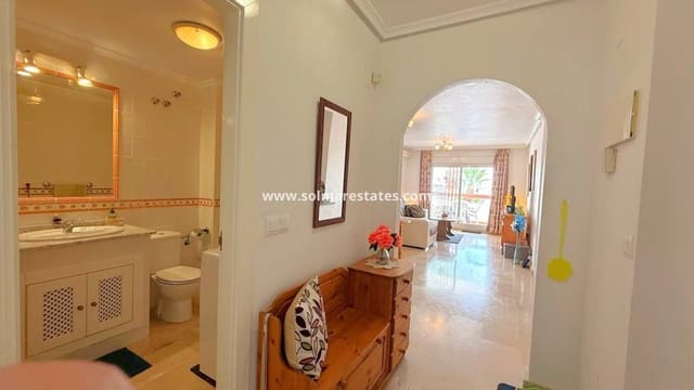 Apartamento de 2 habitaciones en Villamartin, Orihuela en venta con piscina - 209.900 € (Ref: 10062646)